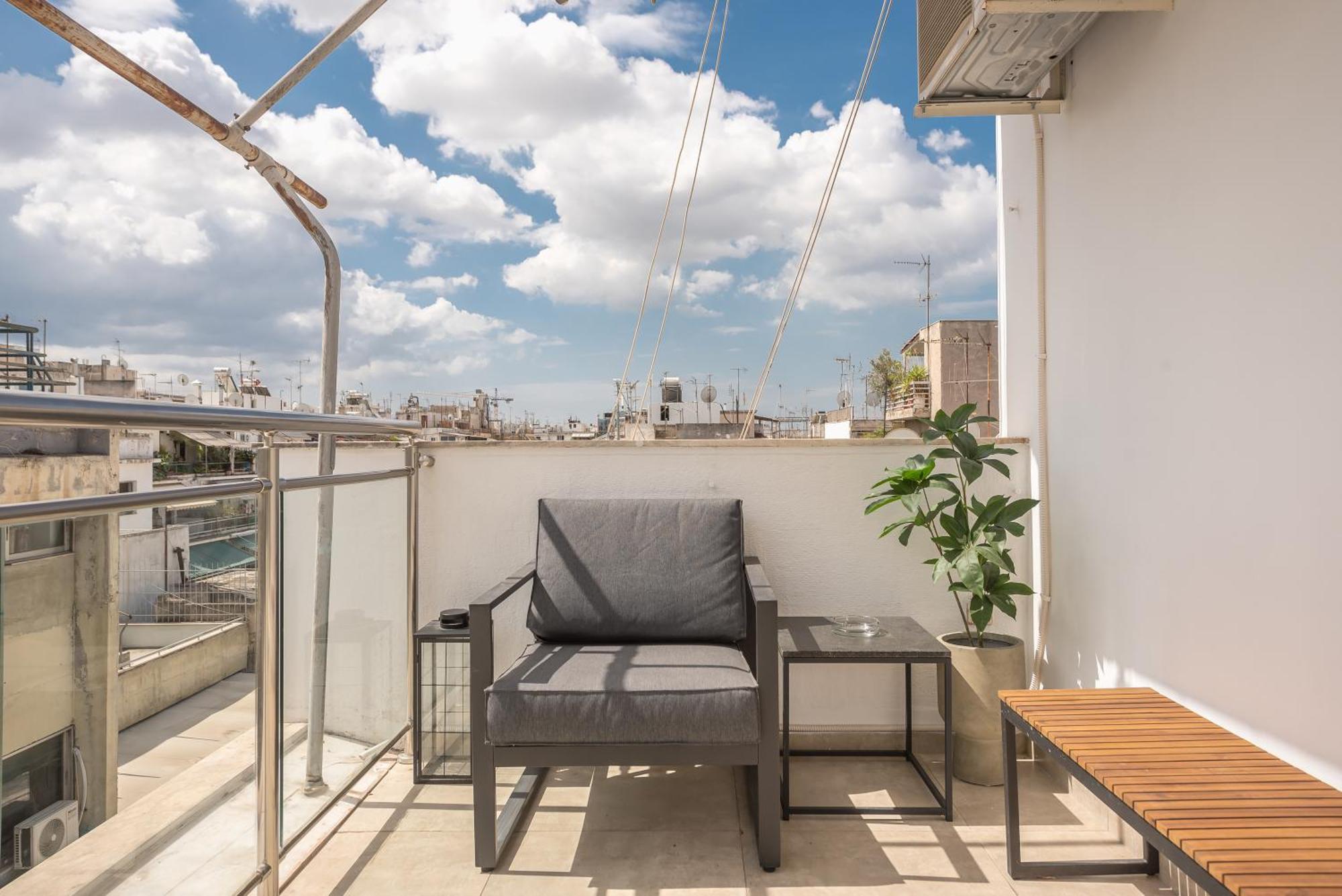 Athens Del Sol Suite Exterior photo