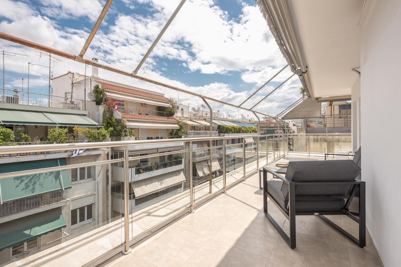 Athens Del Sol Suite Exterior photo
